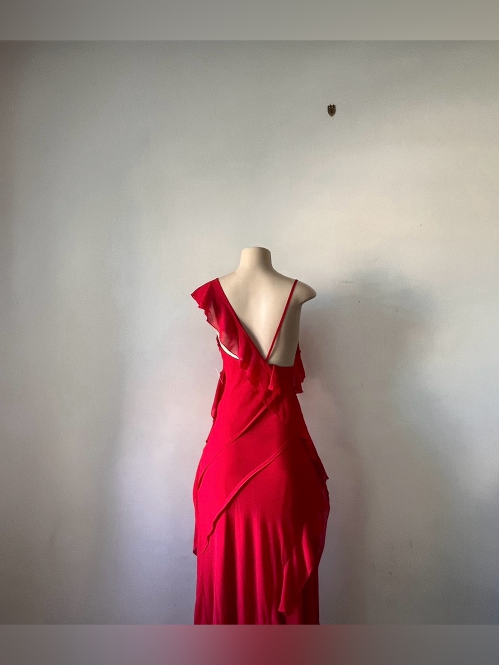Beautiful Red Ruffle Chiffon Sheath Dress - Picture 3 of 6